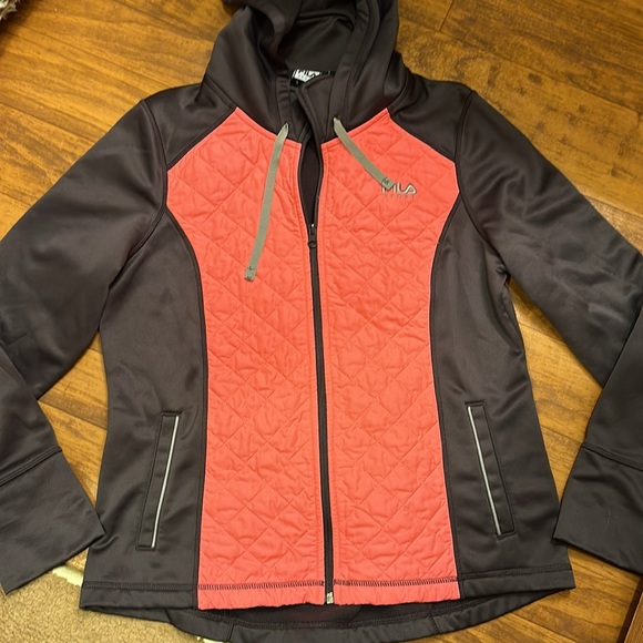 NWOT fila jacket - Picture 2 of 6